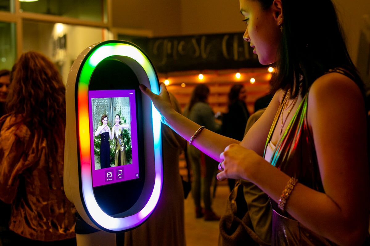 3 Unbelievable Ways to Score More Corporate Deals with Your Photobooth Photobooth Supply Co.
